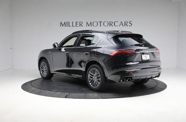 New 2023 Maserati Grecale GT for sale $70,347 at Rolls-Royce Motor Cars Greenwich in Greenwich CT 06830 5
