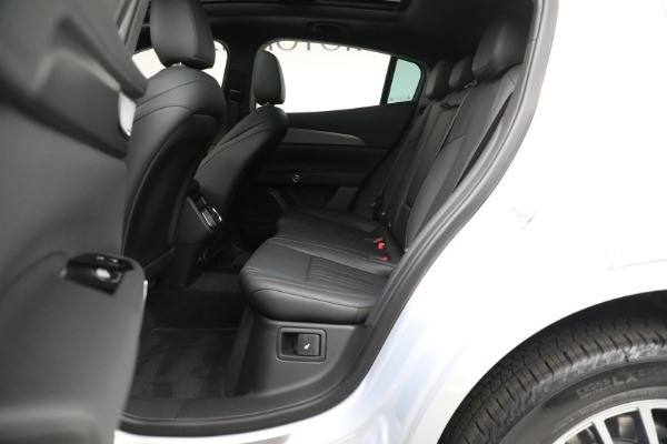 New 2023 Maserati Grecale GT for sale $70,197 at Rolls-Royce Motor Cars Greenwich in Greenwich CT 06830 16