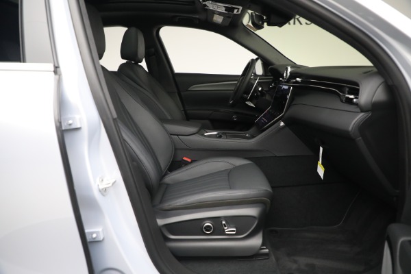 New 2023 Maserati Grecale GT for sale $70,197 at Rolls-Royce Motor Cars Greenwich in Greenwich CT 06830 18