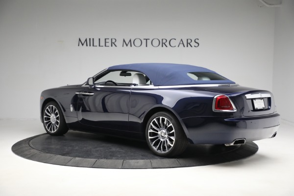 Used 2019 Rolls-Royce Dawn for sale $329,900 at Rolls-Royce Motor Cars Greenwich in Greenwich CT 06830 17