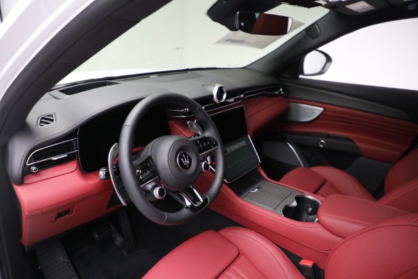New 2023 Maserati Grecale Modena for sale $85,497 at Rolls-Royce Motor Cars Greenwich in Greenwich CT 06830 13