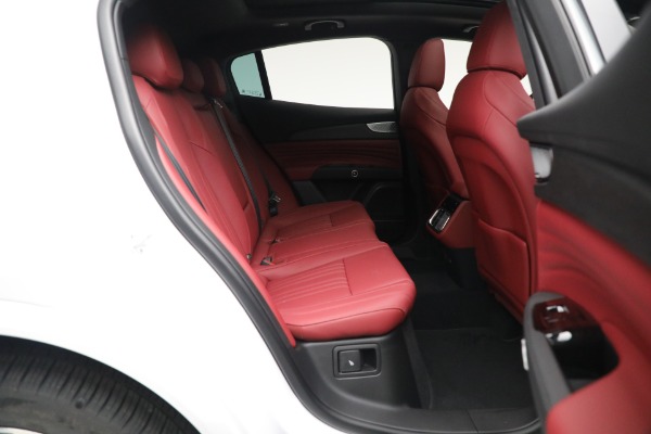New 2023 Maserati Grecale Modena for sale $85,497 at Rolls-Royce Motor Cars Greenwich in Greenwich CT 06830 20