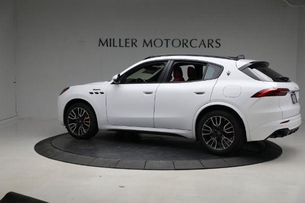 New 2023 Maserati Grecale Modena for sale $72,957 at Rolls-Royce Motor Cars Greenwich in Greenwich CT 06830 4