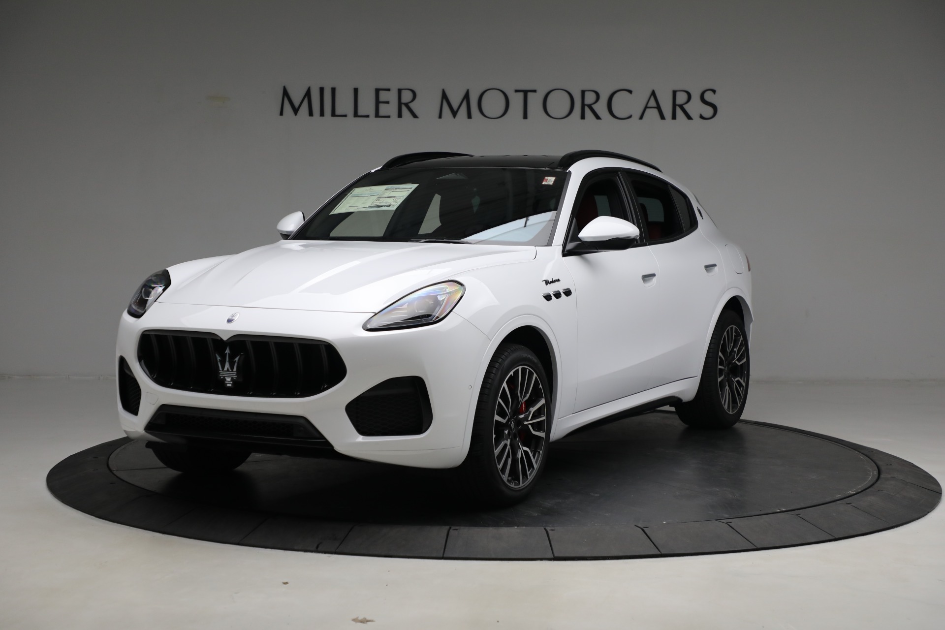 New 2023 Maserati Grecale Modena for sale $85,497 at Rolls-Royce Motor Cars Greenwich in Greenwich CT 06830 1