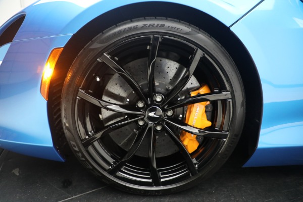 Used 2023 McLaren Artura TechLux for sale Call for price at Rolls-Royce Motor Cars Greenwich in Greenwich CT 06830 19