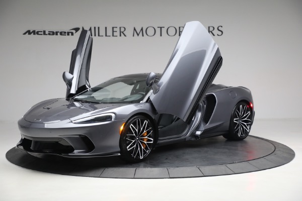 New 2023 McLaren GT for sale $216,098 at Rolls-Royce Motor Cars Greenwich in Greenwich CT 06830 13