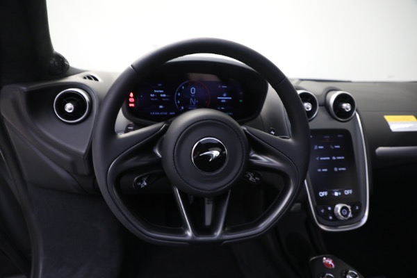 New 2023 McLaren GT for sale $216,098 at Rolls-Royce Motor Cars Greenwich in Greenwich CT 06830 22