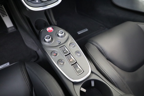 New 2023 McLaren GT for sale $216,098 at Rolls-Royce Motor Cars Greenwich in Greenwich CT 06830 27