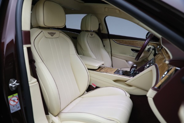 Used 2020 Bentley Flying Spur W12 for sale Call for price at Rolls-Royce Motor Cars Greenwich in Greenwich CT 06830 28