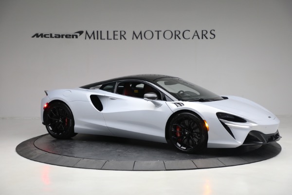 New 2023 McLaren Artura TechLux for sale Sold at Rolls-Royce Motor Cars Greenwich in Greenwich CT 06830 10