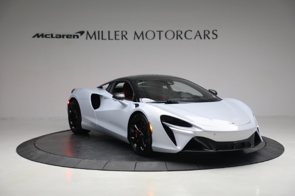 New 2023 McLaren Artura TechLux for sale Sold at Rolls-Royce Motor Cars Greenwich in Greenwich CT 06830 11