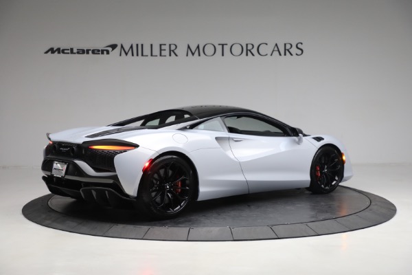 New 2023 McLaren Artura TechLux for sale Sold at Rolls-Royce Motor Cars Greenwich in Greenwich CT 06830 8