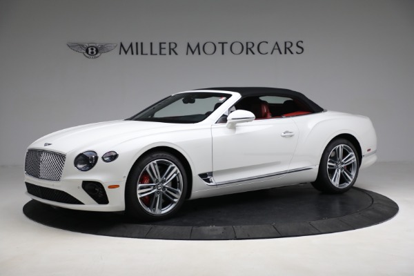 New 2023 Bentley Continental GTC V8 for sale $291,805 at Rolls-Royce Motor Cars Greenwich in Greenwich CT 06830 14