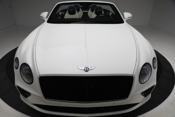Used 2022 Bentley Continental GTC Speed for sale $298,900 at Rolls-Royce Motor Cars Greenwich in Greenwich CT 06830 21
