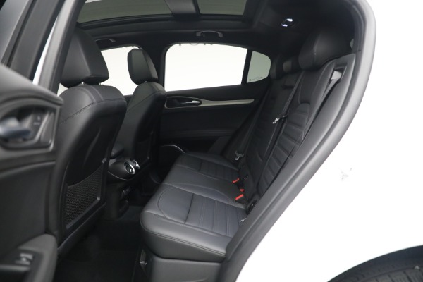 New 2023 Alfa Romeo Stelvio Veloce for sale $54,349 at Rolls-Royce Motor Cars Greenwich in Greenwich CT 06830 16