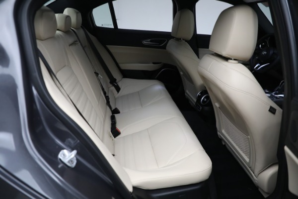 New 2023 Alfa Romeo Giulia Ti Lusso for sale $50,370 at Rolls-Royce Motor Cars Greenwich in Greenwich CT 06830 17
