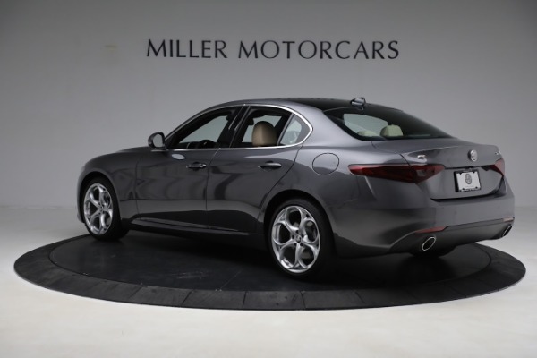 New 2023 Alfa Romeo Giulia Ti Lusso for sale $50,370 at Rolls-Royce Motor Cars Greenwich in Greenwich CT 06830 4
