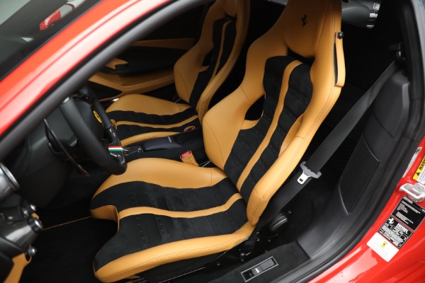 Used 2022 Ferrari F8 Tributo for sale $424,900 at Rolls-Royce Motor Cars Greenwich in Greenwich CT 06830 15