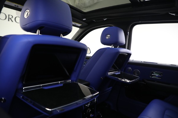 Used 2022 Rolls-Royce Cullinan for sale $335,900 at Rolls-Royce Motor Cars Greenwich in Greenwich CT 06830 21