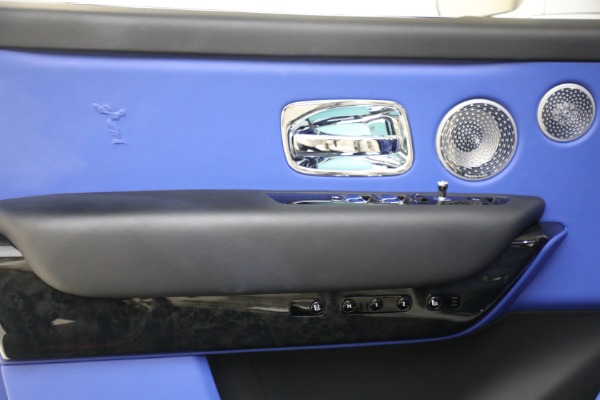Used 2022 Rolls-Royce Cullinan for sale $335,900 at Rolls-Royce Motor Cars Greenwich in Greenwich CT 06830 25