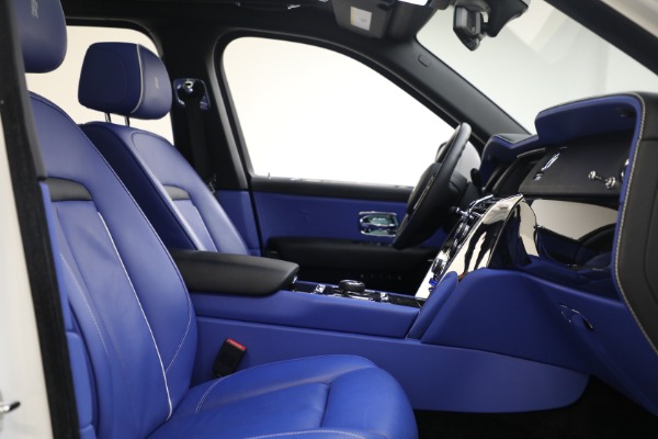 Used 2022 Rolls-Royce Cullinan for sale $335,900 at Rolls-Royce Motor Cars Greenwich in Greenwich CT 06830 28