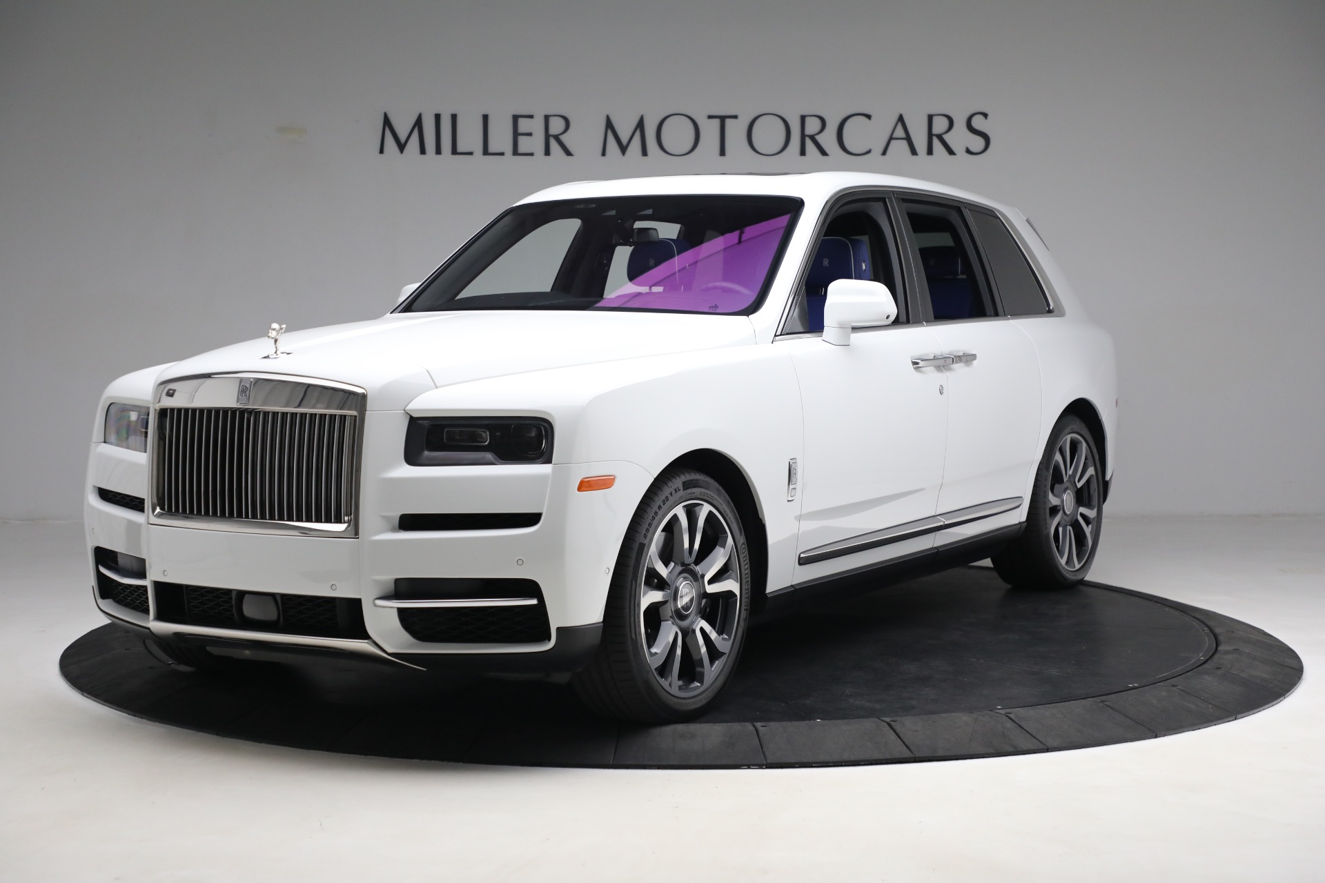 Used 2022 Rolls-Royce Cullinan for sale Sold at Rolls-Royce Motor Cars Greenwich in Greenwich CT 06830 1