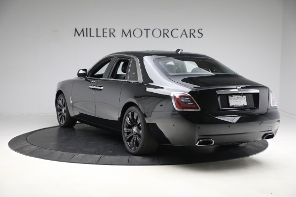 New 2023 Rolls-Royce Ghost for sale $384,775 at Rolls-Royce Motor Cars Greenwich in Greenwich CT 06830 6