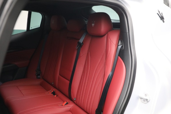 New 2023 Maserati Grecale Modena for sale $90,197 at Rolls-Royce Motor Cars Greenwich in Greenwich CT 06830 15