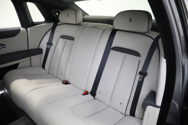 Used 2022 Rolls-Royce Ghost for sale $365,900 at Rolls-Royce Motor Cars Greenwich in Greenwich CT 06830 19
