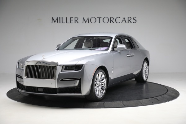 Used 2022 Rolls-Royce Ghost for sale $365,900 at Rolls-Royce Motor Cars Greenwich in Greenwich CT 06830 5