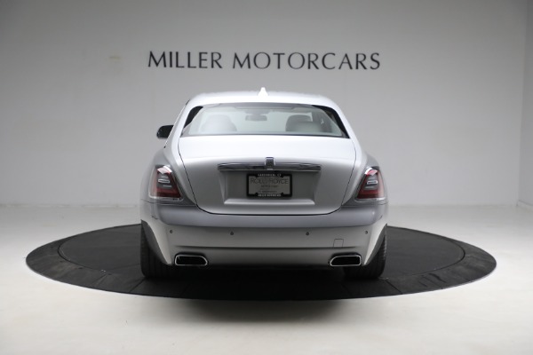 Used 2022 Rolls-Royce Ghost for sale $365,900 at Rolls-Royce Motor Cars Greenwich in Greenwich CT 06830 9