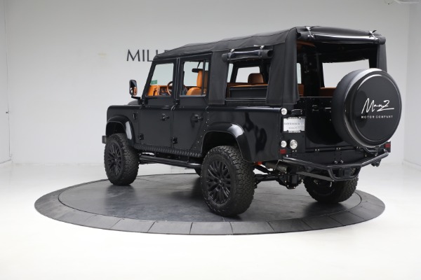 Used 1993 Land Rover Defender 110 for sale Sold at Rolls-Royce Motor Cars Greenwich in Greenwich CT 06830 5