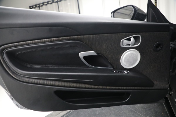 Used 2019 Aston Martin DB11 Volante for sale $139,900 at Rolls-Royce Motor Cars Greenwich in Greenwich CT 06830 22