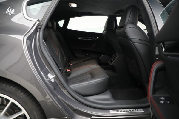 Used 2020 Maserati Quattroporte S Q4 GranSport for sale $61,900 at Rolls-Royce Motor Cars Greenwich in Greenwich CT 06830 21