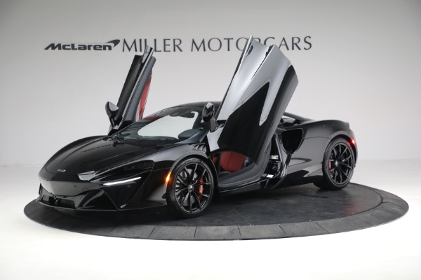 New 2023 McLaren Artura TechLux for sale $274,210 at Rolls-Royce Motor Cars Greenwich in Greenwich CT 06830 13