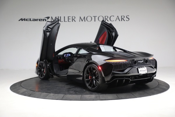 New 2023 McLaren Artura TechLux for sale Sold at Rolls-Royce Motor Cars Greenwich in Greenwich CT 06830 14