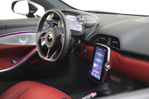 New 2023 McLaren Artura TechLux for sale $274,210 at Rolls-Royce Motor Cars Greenwich in Greenwich CT 06830 25