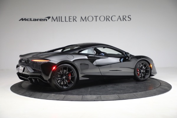 New 2023 McLaren Artura TechLux for sale $274,210 at Rolls-Royce Motor Cars Greenwich in Greenwich CT 06830 8