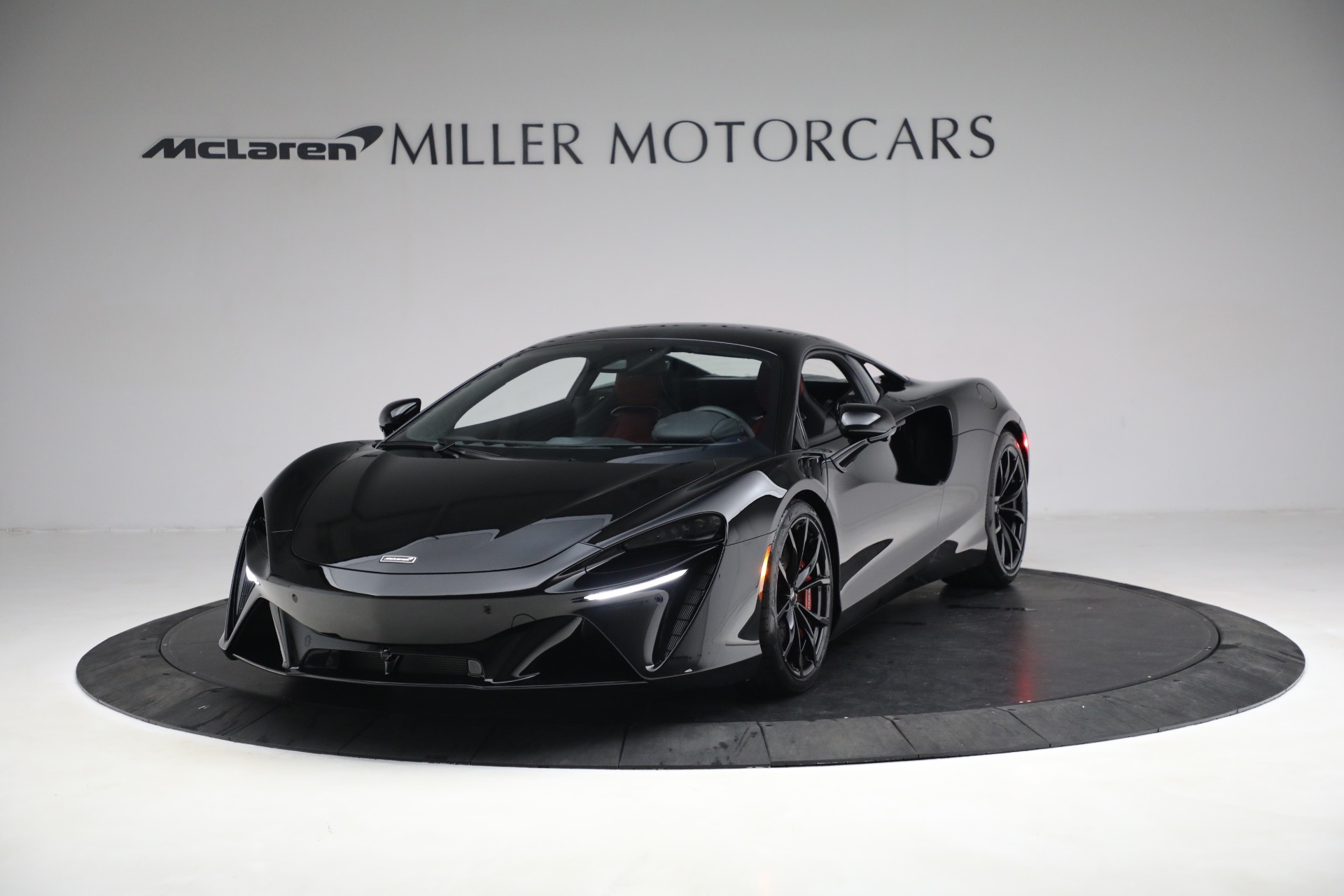 New 2023 McLaren Artura TechLux for sale $274,210 at Rolls-Royce Motor Cars Greenwich in Greenwich CT 06830 1