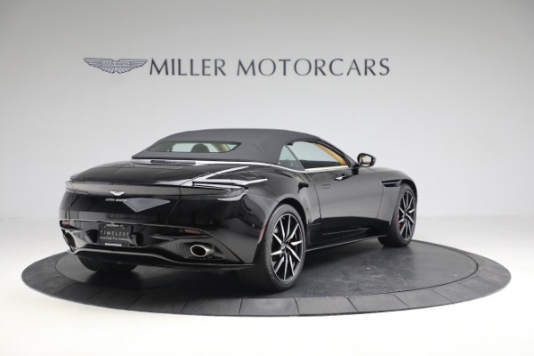 Used 2019 Aston Martin DB11 Volante for sale $139,900 at Rolls-Royce Motor Cars Greenwich in Greenwich CT 06830 15