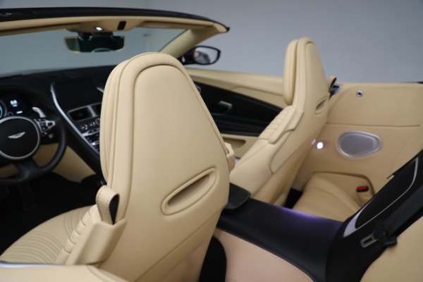 Used 2019 Aston Martin DB11 Volante for sale $139,900 at Rolls-Royce Motor Cars Greenwich in Greenwich CT 06830 25