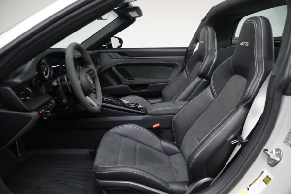 Used 2022 Porsche 911 Targa 4 GTS for sale Sold at Rolls-Royce Motor Cars Greenwich in Greenwich CT 06830 19