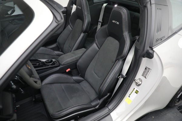 Used 2022 Porsche 911 Targa 4 GTS for sale Sold at Rolls-Royce Motor Cars Greenwich in Greenwich CT 06830 20