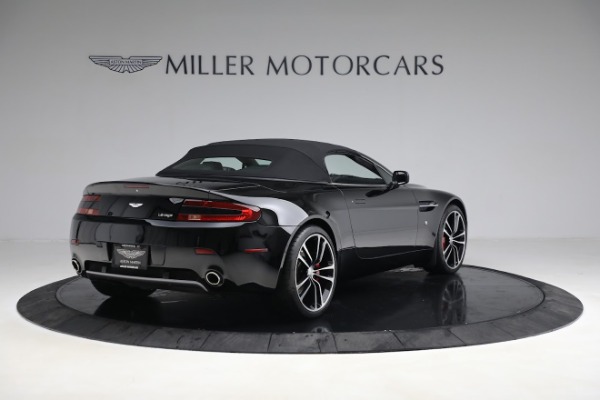 Used 2009 Aston Martin V8 Vantage Roadster for sale $59,900 at Rolls-Royce Motor Cars Greenwich in Greenwich CT 06830 16