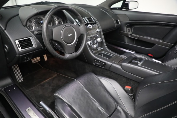 Used 2009 Aston Martin V8 Vantage Roadster for sale $59,900 at Rolls-Royce Motor Cars Greenwich in Greenwich CT 06830 19