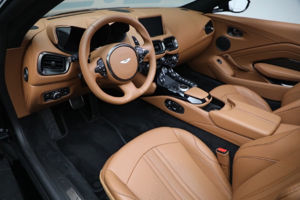 New 2023 Aston Martin Vantage V8 for sale $201,486 at Rolls-Royce Motor Cars Greenwich in Greenwich CT 06830 19