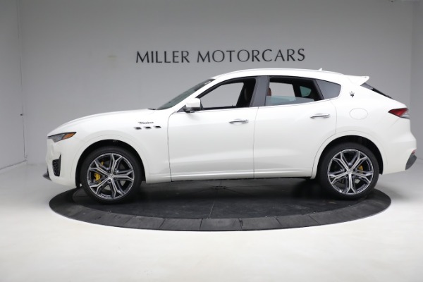 New 2023 Maserati Levante Modena for sale Sold at Rolls-Royce Motor Cars Greenwich in Greenwich CT 06830 3