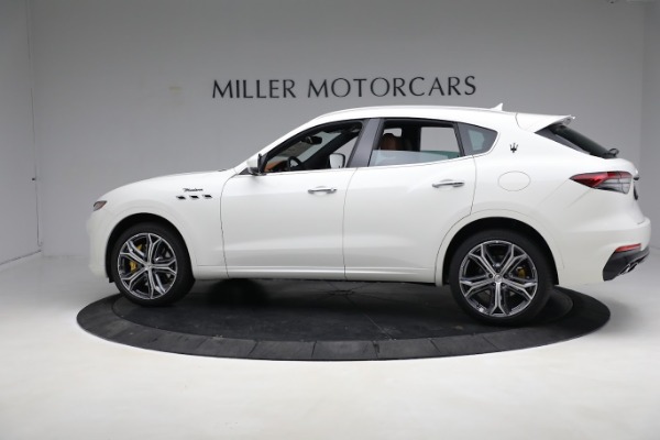 New 2023 Maserati Levante Modena for sale Sold at Rolls-Royce Motor Cars Greenwich in Greenwich CT 06830 4