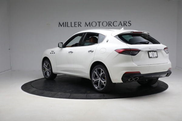 New 2023 Maserati Levante Modena for sale Sold at Rolls-Royce Motor Cars Greenwich in Greenwich CT 06830 5