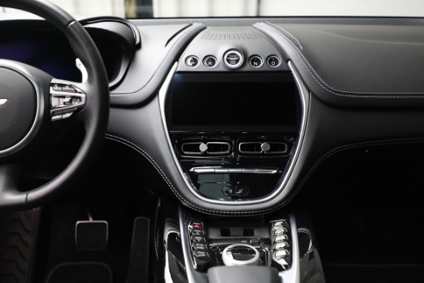 Used 2021 Aston Martin DBX for sale $134,900 at Rolls-Royce Motor Cars Greenwich in Greenwich CT 06830 20